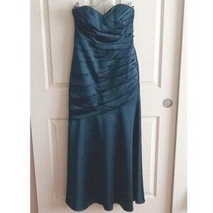 David's Bridal Long Sweetheart Neck Satin Dress